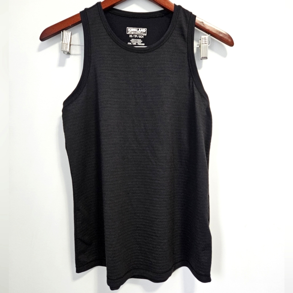 Kirkland Lightweight Tank Top - Size US XS - NWOT